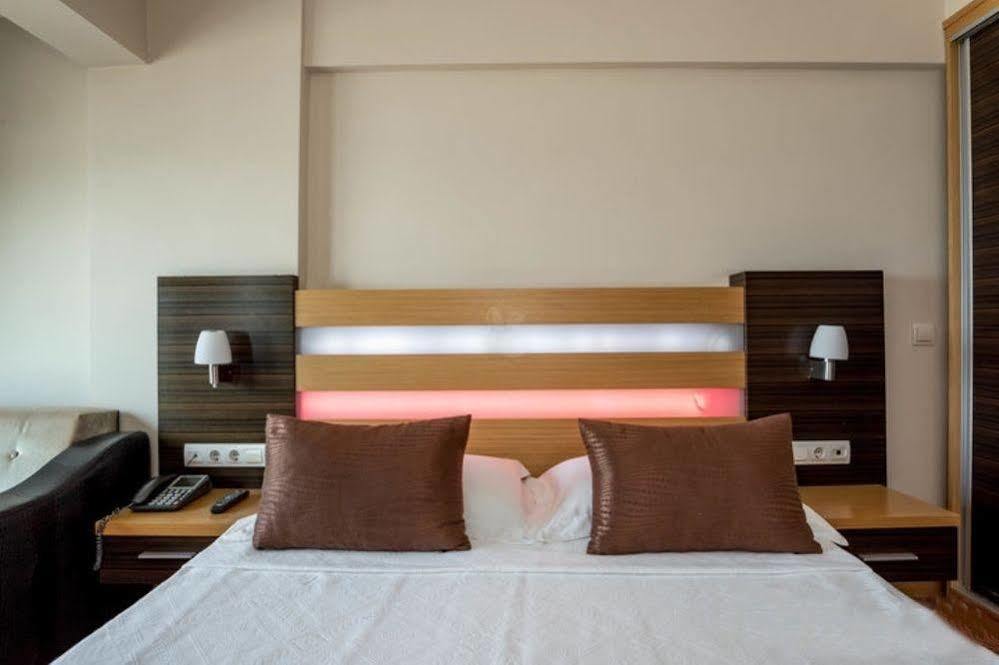 Hotel Ilayda Kusadası Kültér fotó